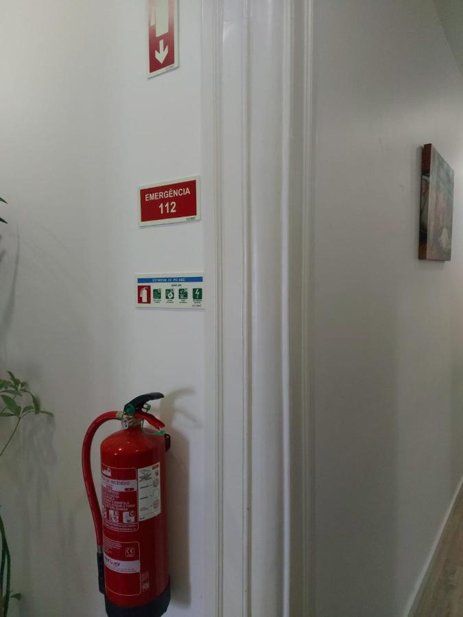 D&N Hospedagem Lisboa Εξωτερικό φωτογραφία