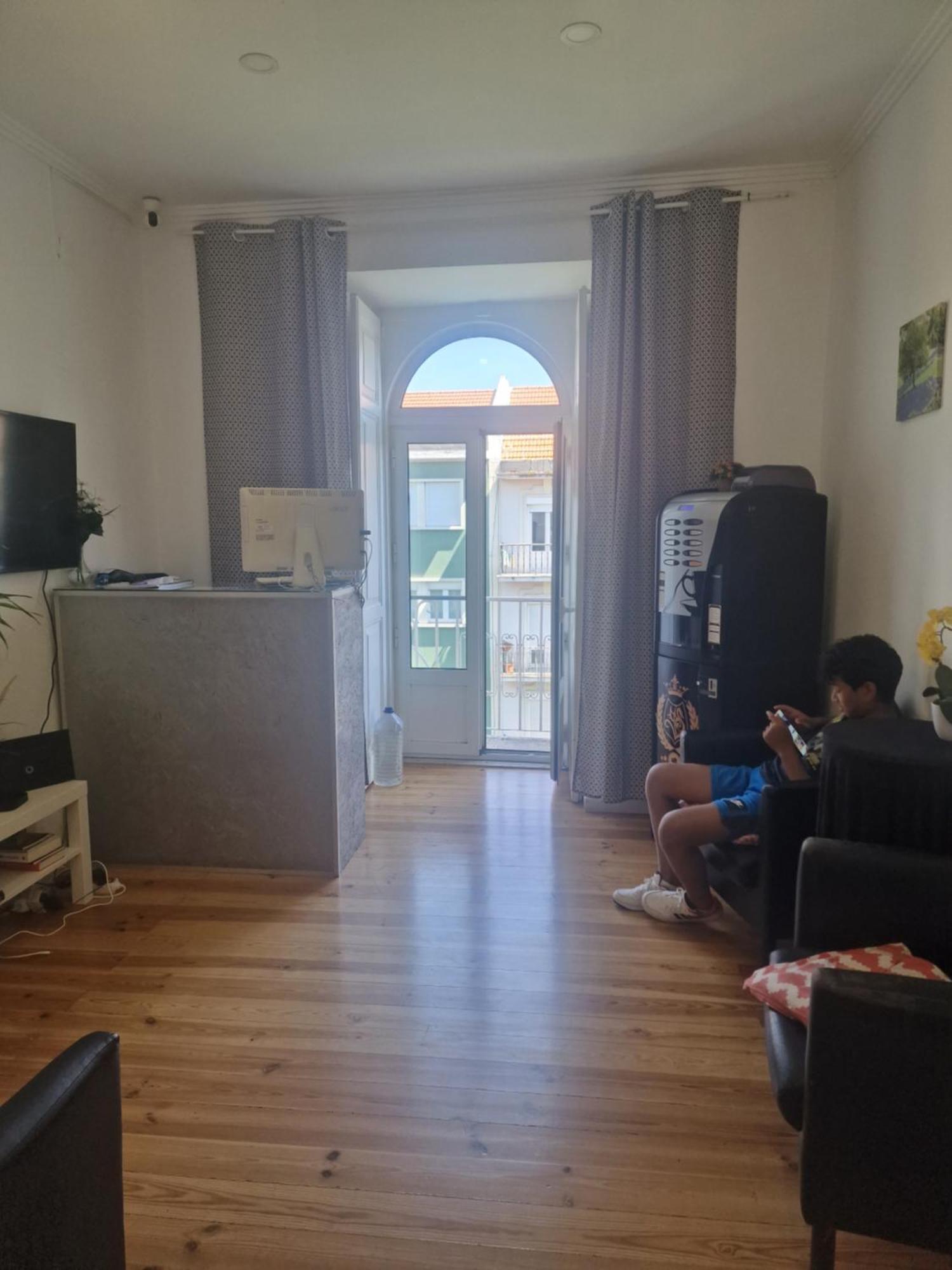 D&N Hospedagem Lisboa Εξωτερικό φωτογραφία