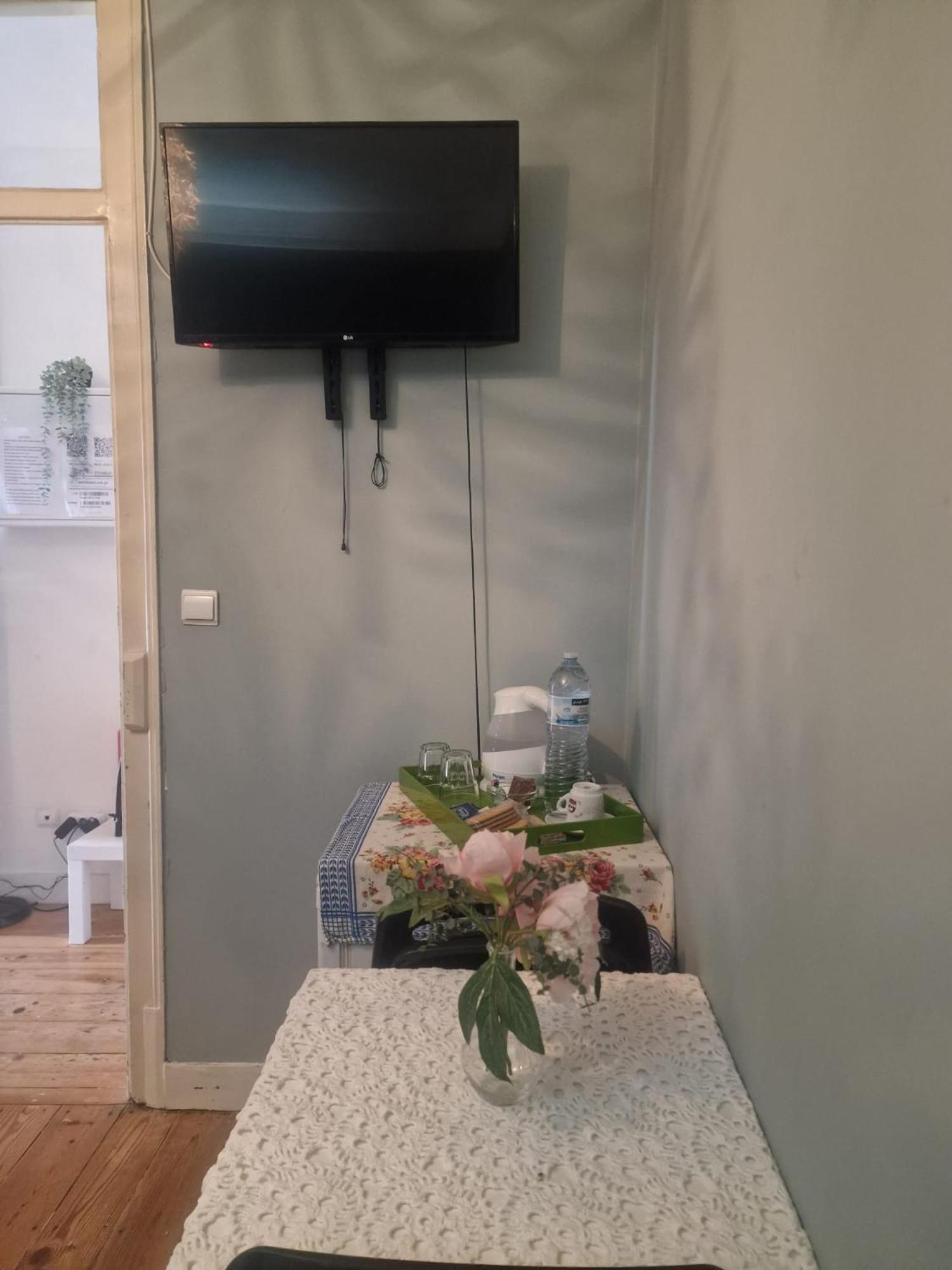 D&N Hospedagem Lisboa Εξωτερικό φωτογραφία